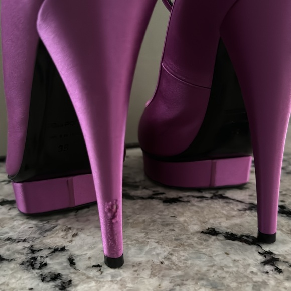 Tom Ford Heels - Picture 6 of 10